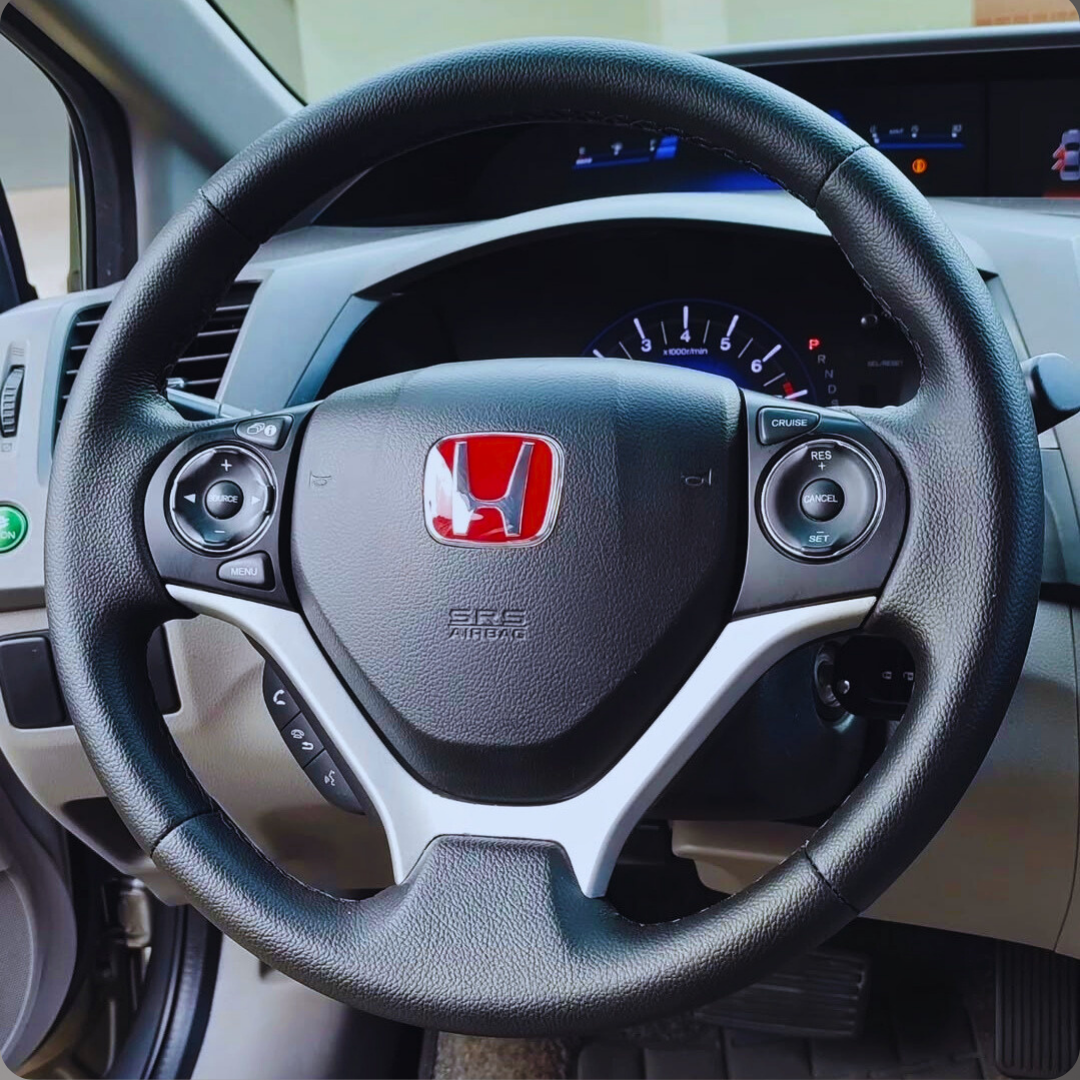 Revestimento de volante rav 4 (1080 x 1080 px) (2)